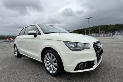 Audi A1 122.000 km 8.699 &euro; Bochum 44807