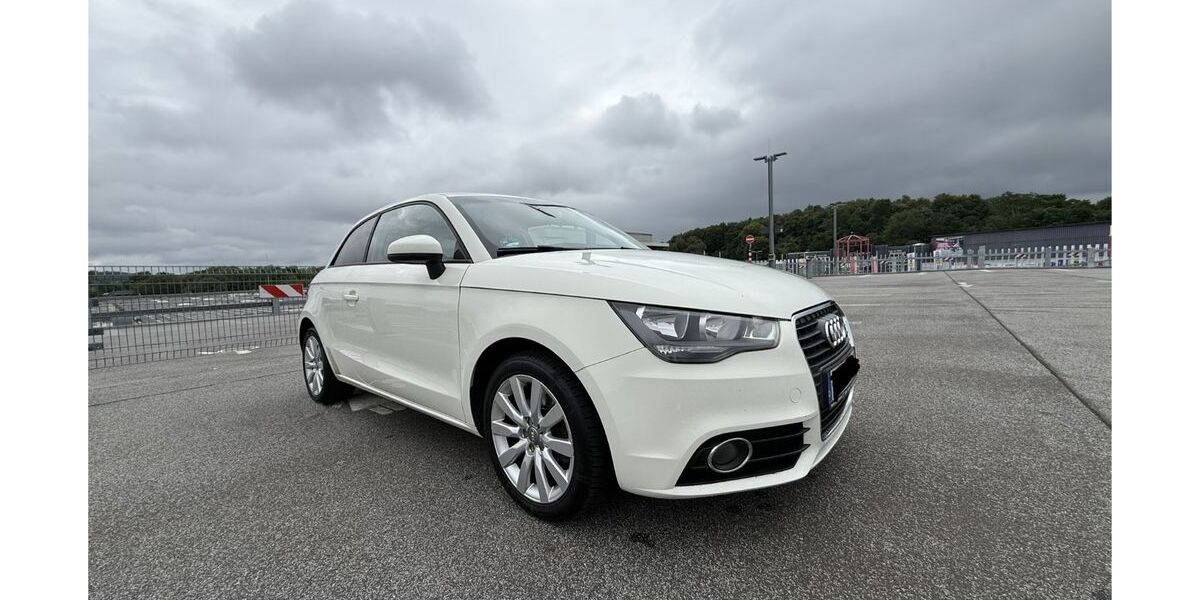 Audi A1 122.000 km 8.699 &euro; Bochum 44807