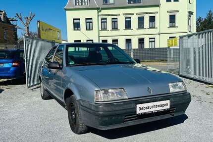 Renault R 19