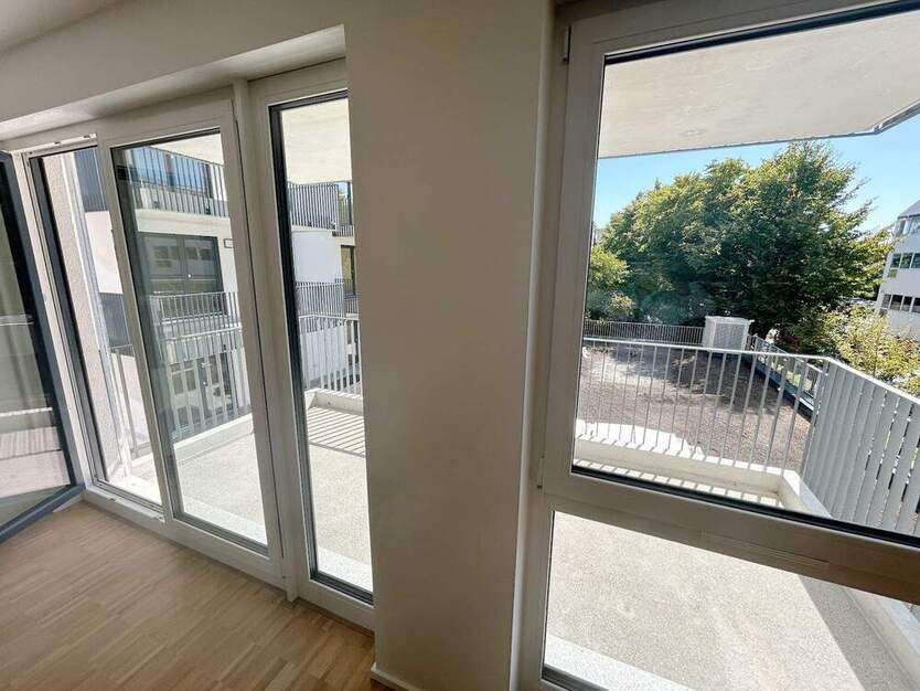 **Familien Willkommen** 4 Zimmer im NEUBAU mit Balkon, 2 Bäder und Einbauküche, Parkett, Aufzug 4 zimmer