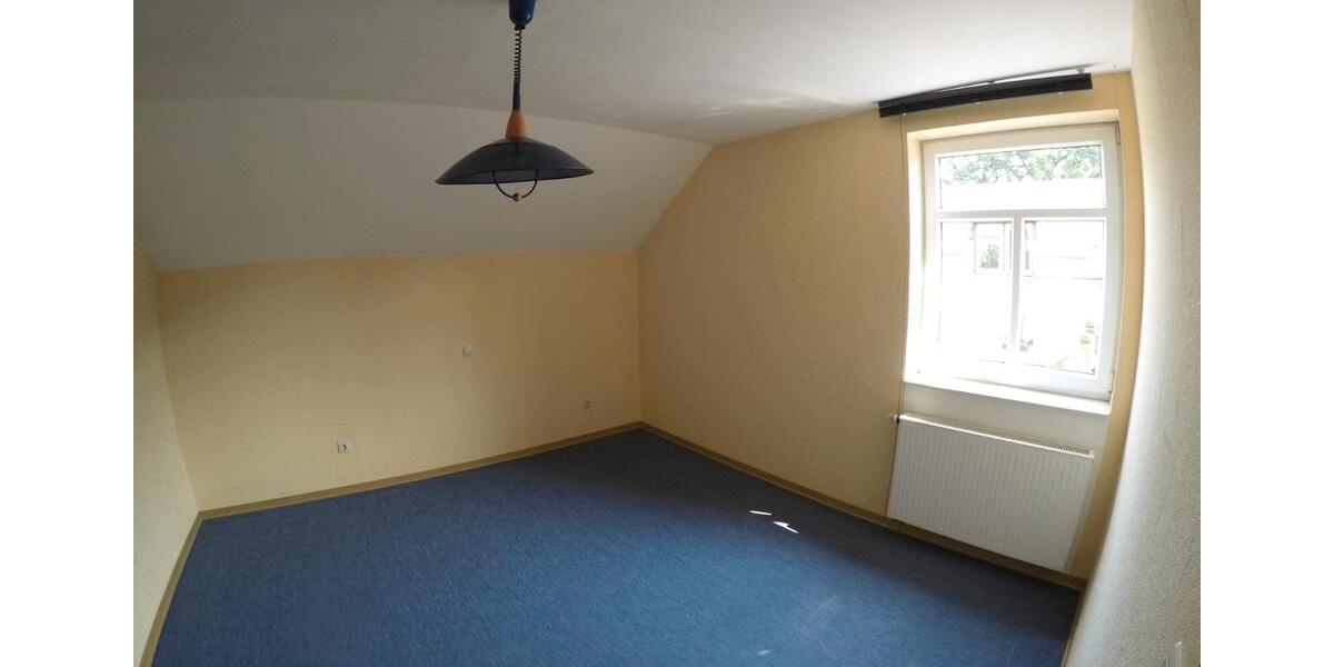 Etagenwohnung Ahnsbeck - 3 Zimmer, 100 m&sup2;, 800&euro; | Angebot:26135129