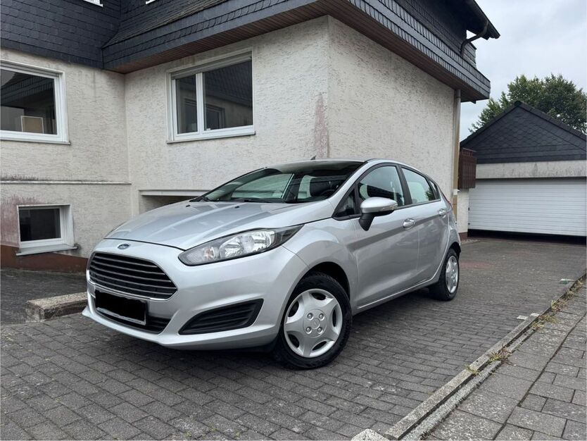 Ford Fiesta 115.700 km 5.900 € Brilon 59929