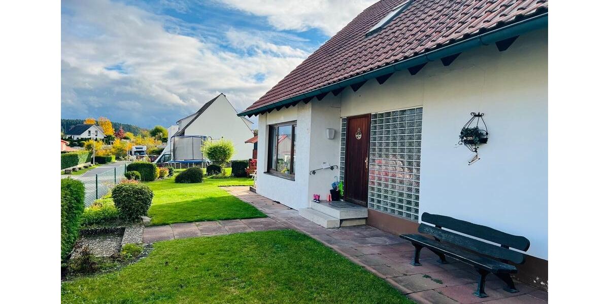 Architektenhaus mit großem Grundstück- Einfamilienhaus 5 zimmer