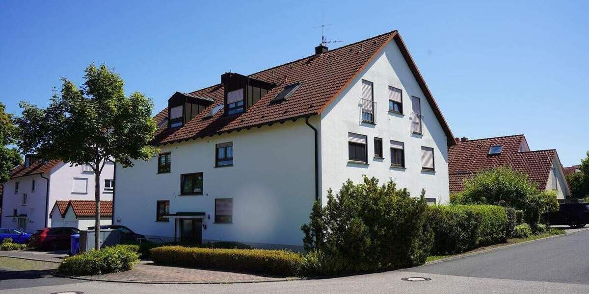 Etagenwohnung Kürnach - 3 Zimmer, 80 m&sup2;, 266.000&euro; | Angebot:26331372