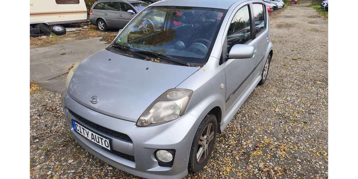 Daihatsu Sirion 158.600 km 1.770 &euro; Berlin - Pankow 13127