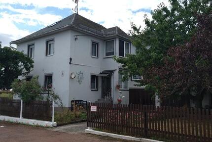 Zweifamilienhaus mit herrlichem Fernblick bis ins Erzgebirge