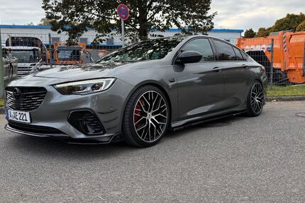 Opel Insignia 135.000 km 21.500 € Augsburg 86167
