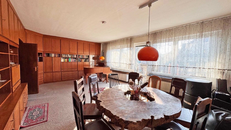 Generationenhaus mit Modernisierungsbedarf, gewerbliche Nutzung möglich 10 zimmer