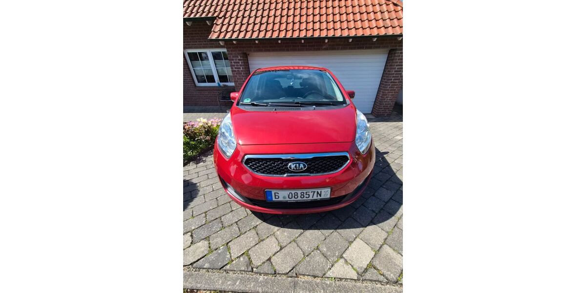 Kia Venga 135.000 km 6.200 &euro; Brakel 33034