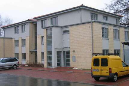 Wohnung Rostock Gehlsdorf - 4 Zimmer, 93 m&sup2;, 1.070&euro; | Angebot:27121034
