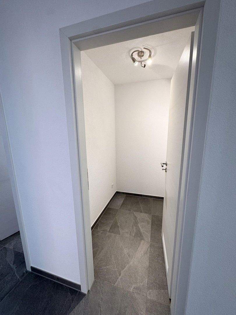 Sonnige, schöne 3-Zi.-Wohnung mit Balkon, Einbauküche uvm. in Sindelfingen - sofort bezugsfrei! 3 zimmer