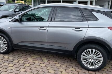 Opel Grandland (X) 66.000 km 14.500 € Cölbe 35091
