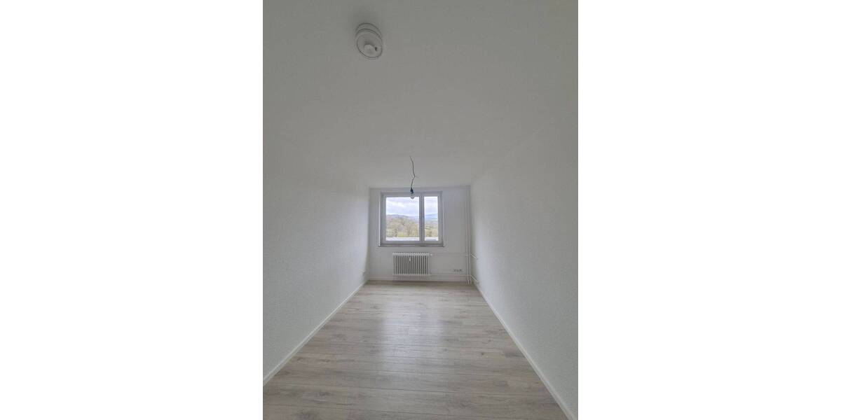 Etagenwohnung Eschwege - 4 Zimmer, 77 m&sup2;, 580&euro; | Angebot:26358642
