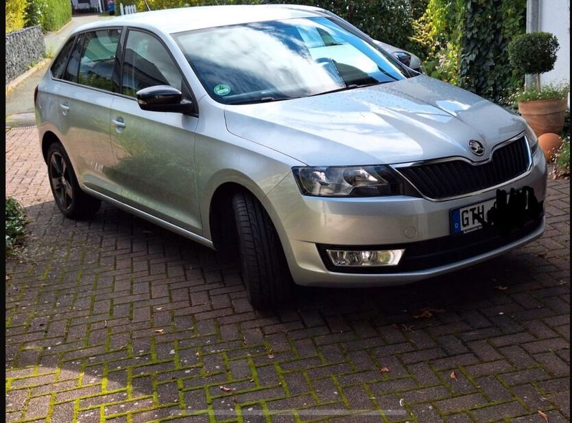 Skoda Rapid 21.487 km 9.900 € Waltershausen 99880