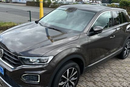 VW T-Roc 63.800 km 15.990 &euro; Lahntal/Sterzhausen 35094