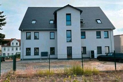 Wohnung Mirow - 3 Zimmer, 88 m&sup2;, 880&euro; | Angebot:26255931