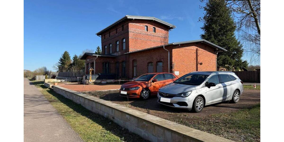 Mehrfamilienhaus, Wohnhaus Friedrichswerth Friedrichswerth - 6 Zimmer, 234 m&sup2;, 380.000&euro; | Angebot:26127298