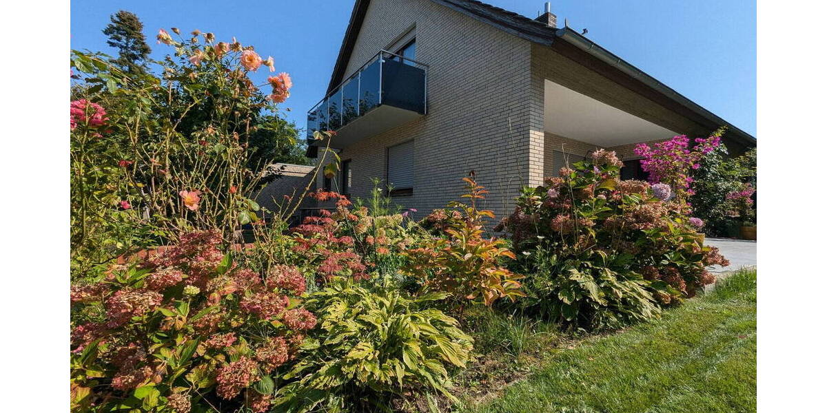 Einfamilienhaus Espelkamp - 6 Zimmer, 200 m&sup2;, 398.000&euro; | Angebot:26128076