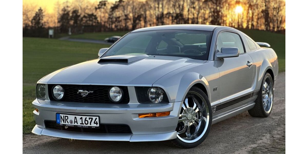 Ford Mustang 140.000 km 16.500 &euro; Neuwied 56564