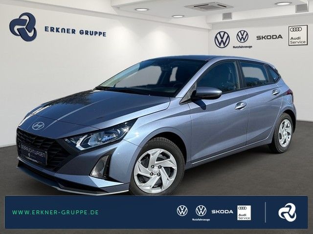 i20