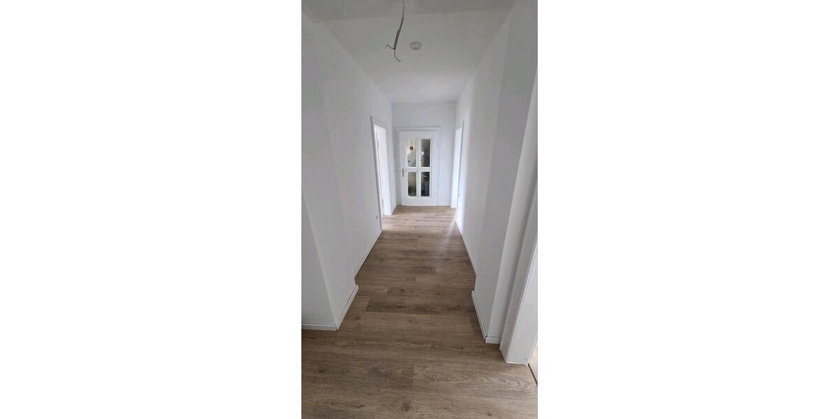 Dachgeschoßwohnung Heringen (Werra) - 4 Zimmer, 84 m&sup2;, 750&euro; | Angebot:26406726