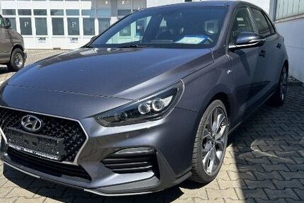 Hyundai i30 108.500 km 12.990 &euro; Hirschaid 96114
