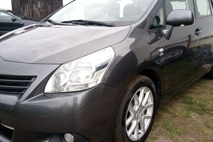 Toyota Verso 246.190 km 3.600 &euro; Abensberg Offenstetten 93326