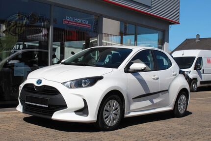 Toyota Yaris 88.910 km 15.900 &euro; Kall 53925