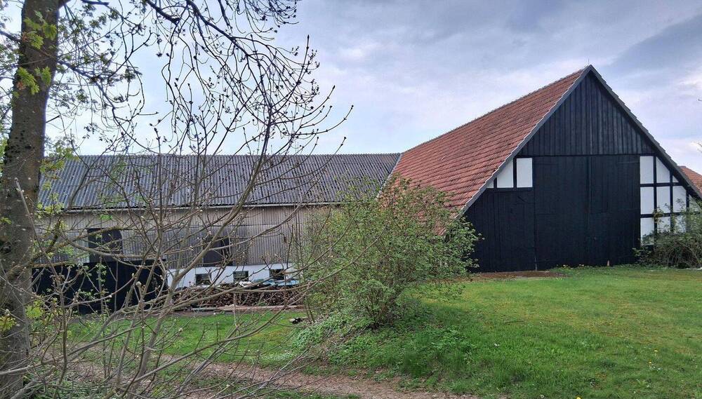 Mehrfamilienhaus, Wohnhaus Korbach Helmscheid - 7 Zimmer, 130 m&sup2;, 349.000&euro; | Angebot:26128048