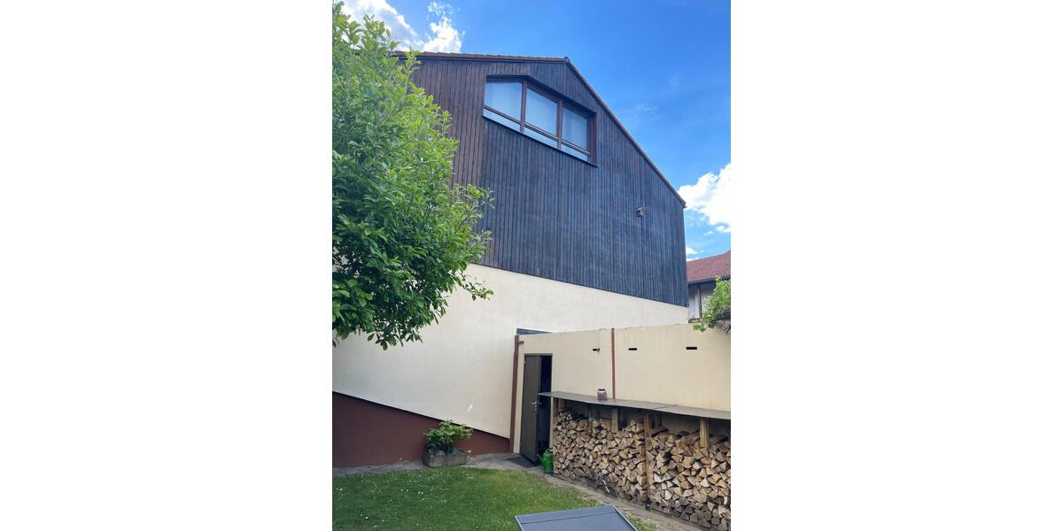 Attraktives Reiheneckhaus in begehrter Lage in Weiden-Ost zimmer