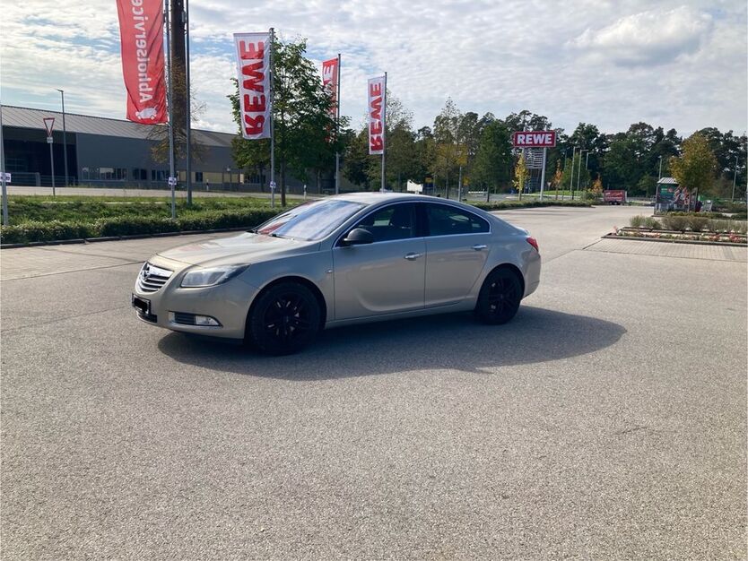 Opel Insignia 201.544 km 2.500 € Schwanstetten 90596