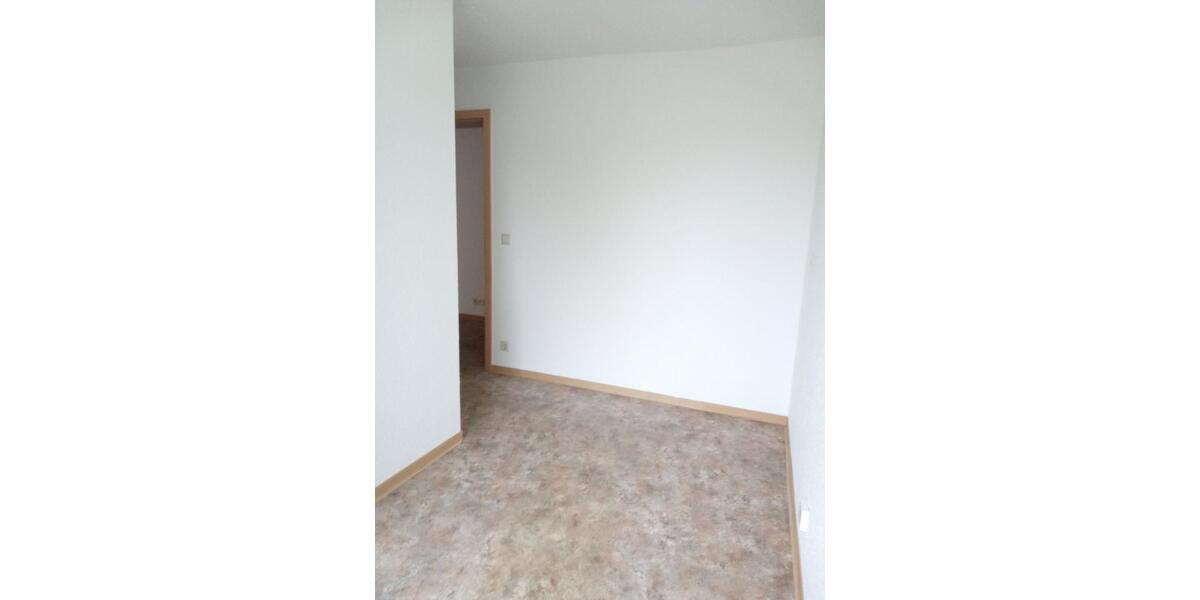 Etagenwohnung Bischofswerda - 3 Zimmer, 58 m&sup2;, 335&euro; | Angebot:26439345