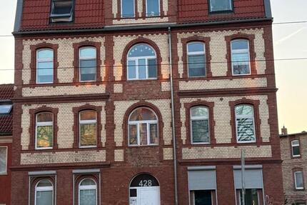 Gepflegtes MFH mit 6 Wohneinheiten in Halle PROVISIONSFREI