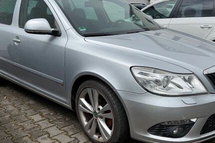 Skoda Octavia 139.500 km 7.800 &euro; Eisenberg 07607