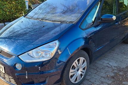 Ford S-Max 340.000 km 1.990 &euro; Süsel 23701