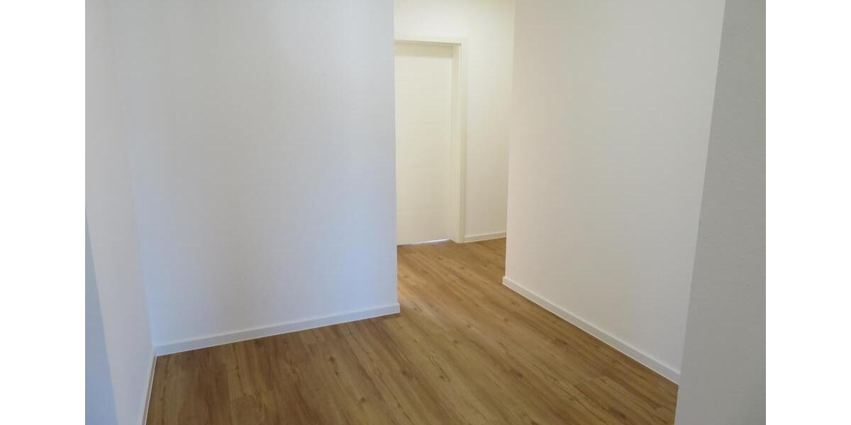 Hochparterre Hetzerath - 4 Zimmer, 104 m&sup2;, 1.050&euro; | Angebot:26625014