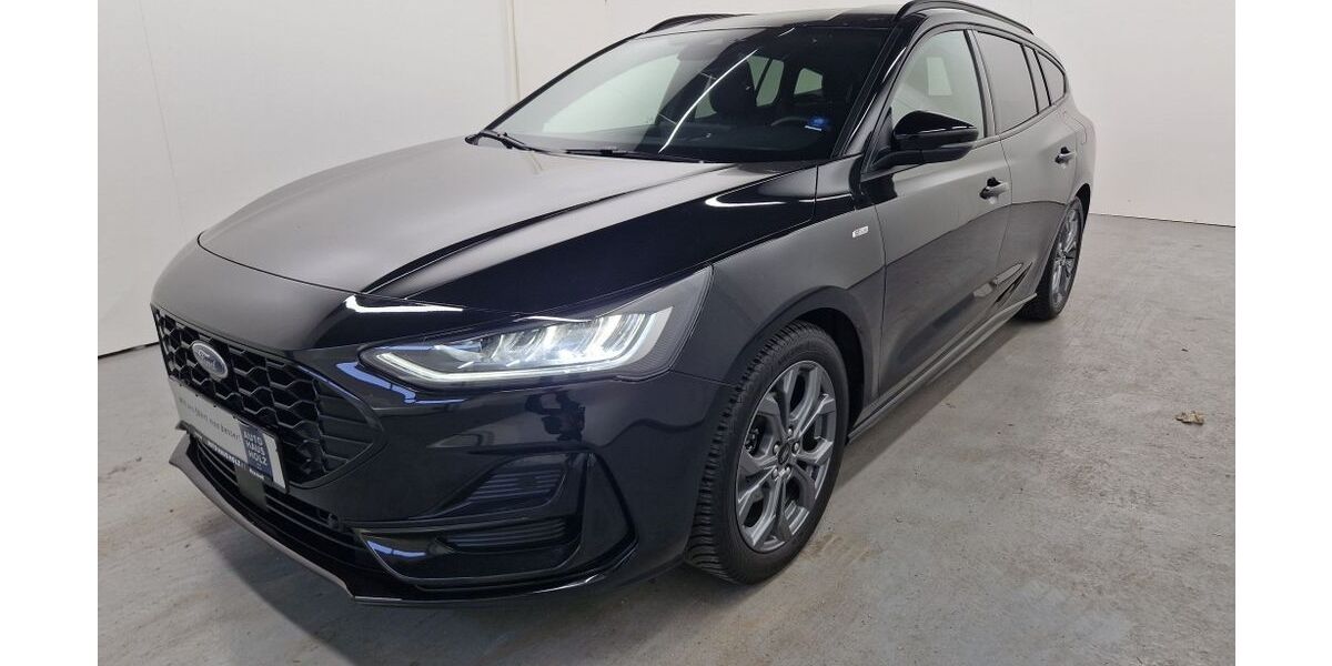 Ford Focus 61.000 km 19.250 &euro; Landau 76829