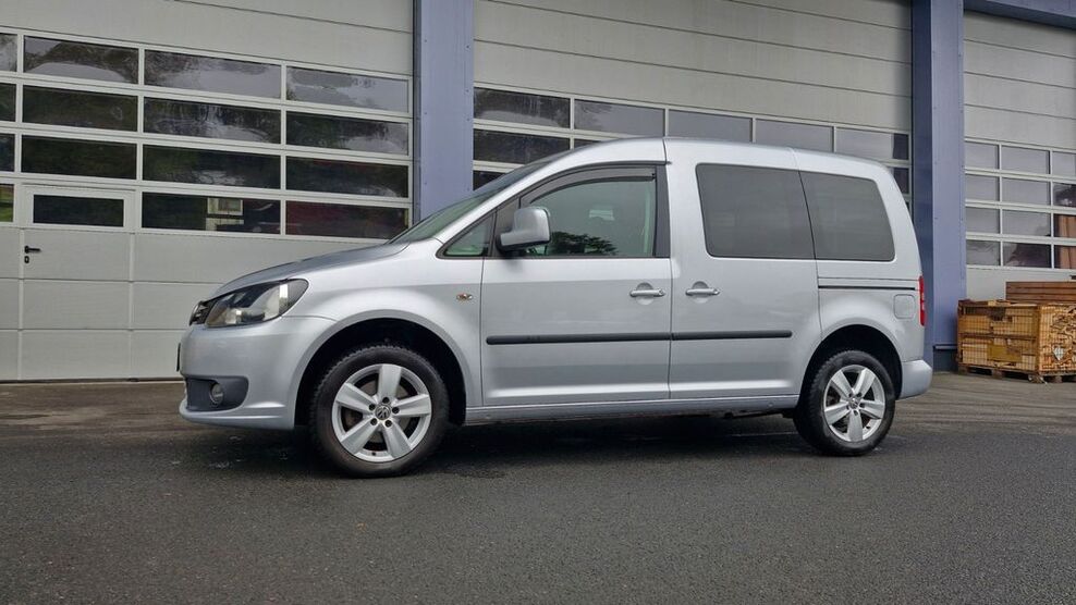 VW Caddy 169.000 km 12.950 € Haina 35114