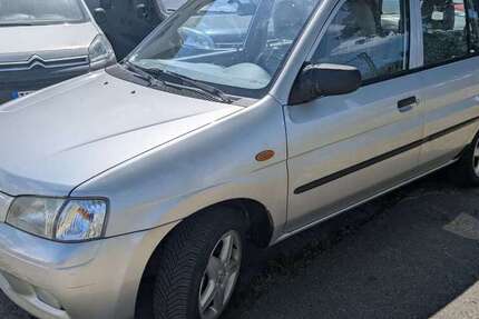 Mazda Demio 145.768 km 500 &euro; Berlin-Karlshorst 10318