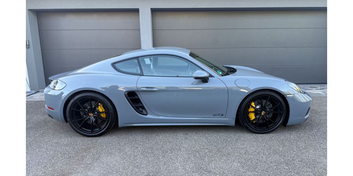 Porsche Cayman 9.200 km 82.900 &euro; Rheinau 77866