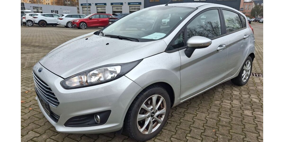 Ford Fiesta 100.317 km 4.750 € Chemnitz 09113