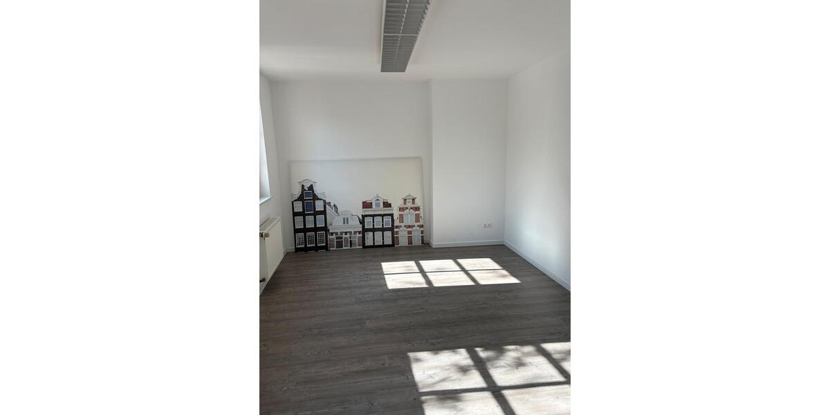 Etagenwohnung Schweich - 3 Zimmer, 108 m&sup2;, 1.100&euro; | Angebot:26403598