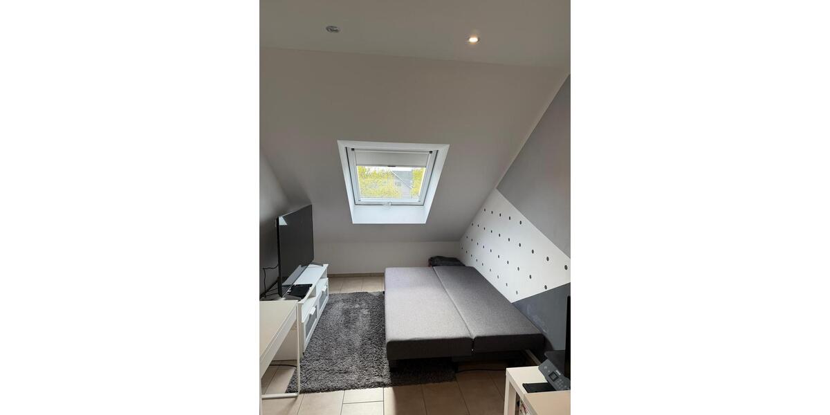 Dachgeschoßwohnung Verl - 3 Zimmer, 80 m&sup2;, 1.050&euro; | Angebot:26366546