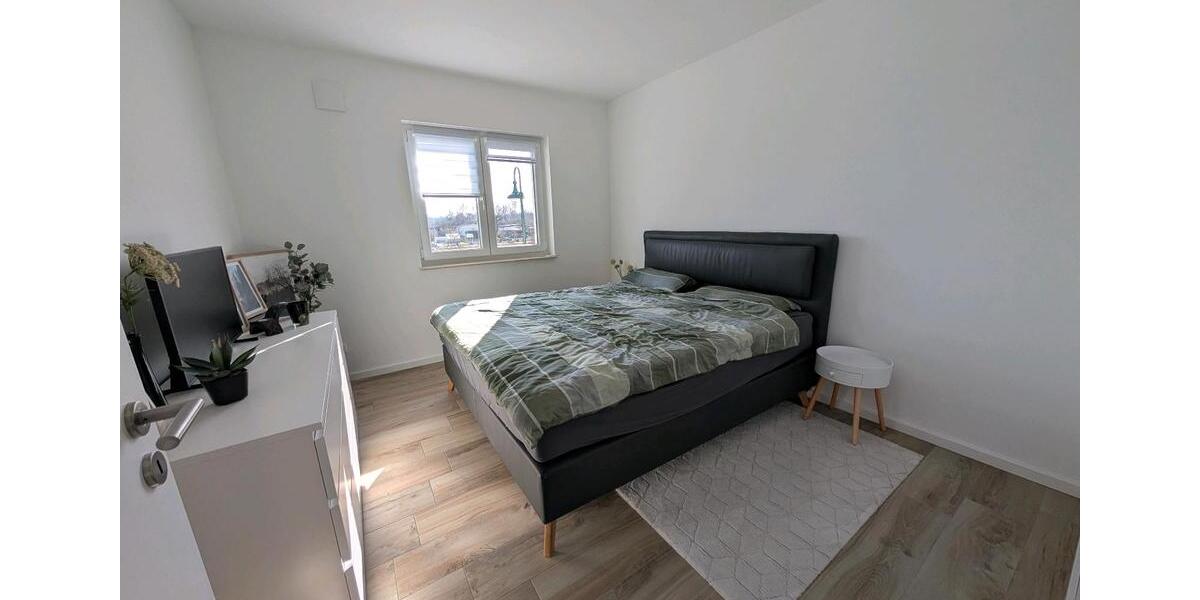 Doppelhaushälfte Barleben - 4.5 Zimmer, 128 m&sup2;, 1.679&euro; | Angebot:25392002