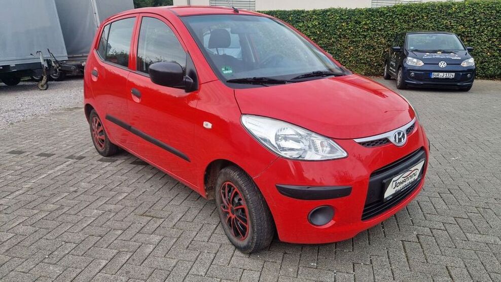 i10