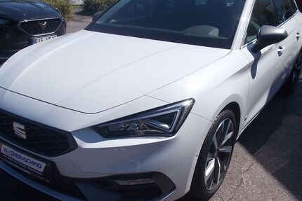 Seat Leon 55.154 km 25.980 € Waldheim 04736