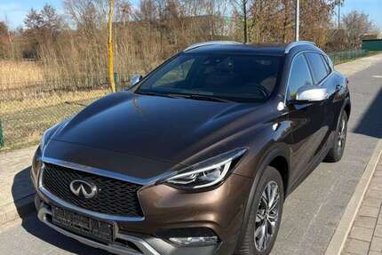 INFINITI QX30 77.177 km 16.999 &euro; Winsen/Luhe 21423