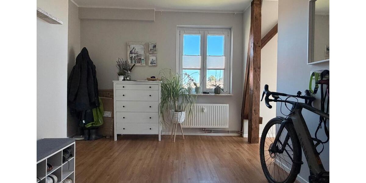 Dachgeschoßwohnung Lensahn - 6 Zimmer, 160 m&sup2;, 1.750&euro; | Angebot:26251109