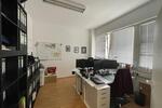 Großzügige Büro- Praxisfläche in zentraler Lage zimmer