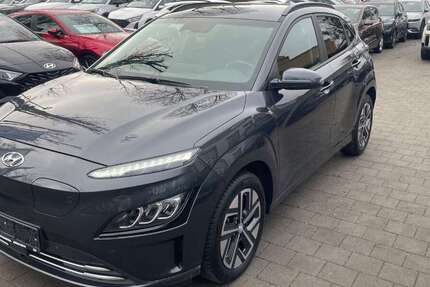 Hyundai KONA 40.553 km 16.995 &euro; München 80993